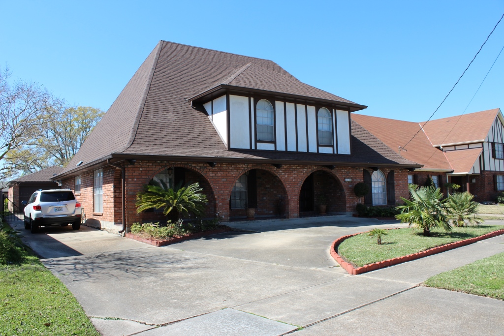 Real Estate - Home For Sale at 3600 Richland Ave, Metairie, LA 70002 | Christie Kennedy, Realtor