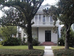 1204 State Street, New Orleans, LA 70118